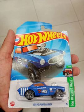 Carrinho Hot Wheels Volvo P1800 Gasser 43