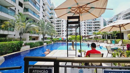 Apartamento para aluguel com 3 quartos sendo 1 suite no Pontal Oceanico - RJ