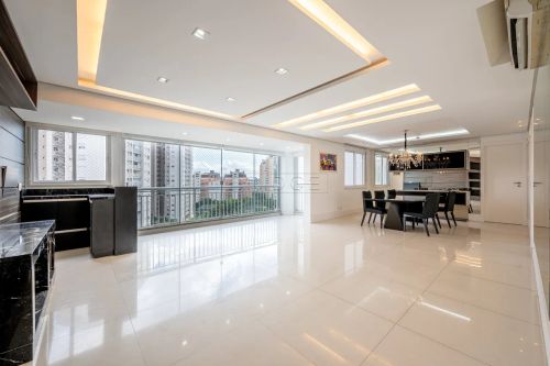 Apartamento de  3 quartos com 2 vagas de garagem no Bairro Jardim Europa - Porto Alegre - 