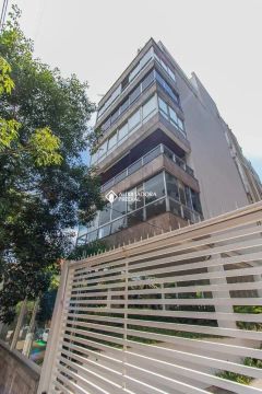 Apartamento diferenciado, localizado junto a Cristóvao Colombo,