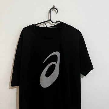 Camiseta Dryfit Asics Preta - Tamanho G