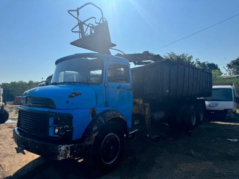 M. Benz 2013 truck com garra sucateira e caçamba basculante