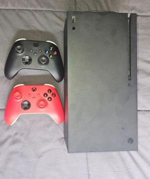Xbox Series X - Na caixa, pra sair rápido!