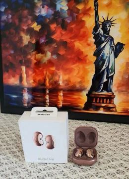Fones de Ouvido Samsung Buds Live - Excelente