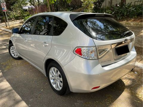 Vendo Subaru Impreza 1.5 Aut 2009