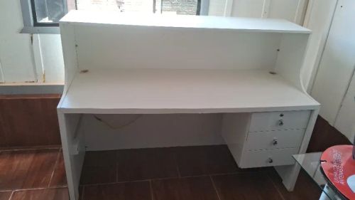 Balcão comercial de MDF