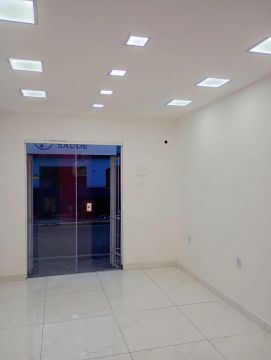 Alugo loja no centro de Itaguaí 