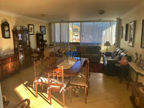 Apartamento à venda no Centro de ItajubáMG