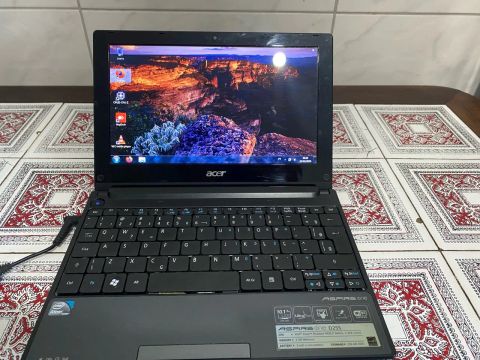 NetBook Acer Aspire OneD255