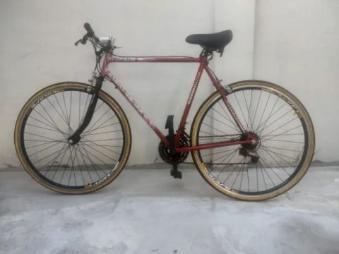 CALOI 10 ANTIGA DE ACO CARBONO PROVAVEL SEJA 1972