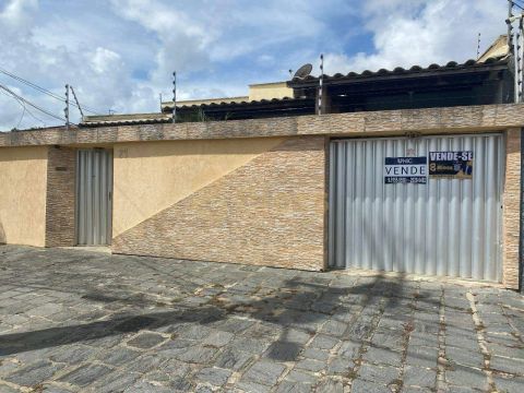 Casa 4 quartos á venda, piscina, ótima localização Cohabinal- Parnamirim