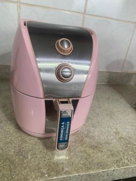 Fritadeira Air Fryer 1500W Rosa