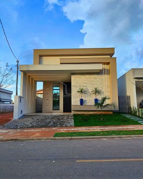 Casa à venda no Condominio Swiss Park- Rio Branco/AC