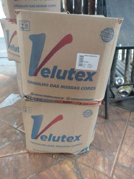 Massa  corrida pva velutex 