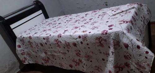 Cama de solteiro com colchão 
