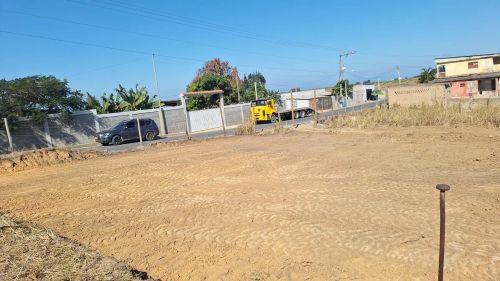 Terreno na Praia com 355m² - Marataizes-ES 