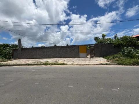 TERRENO EM BARRA DE JACUÍPE COM 500 M2 