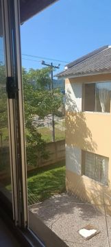 Apartamento em Fundos