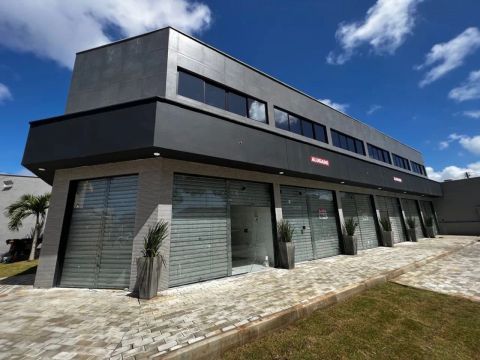 Ponto comercial 280 m², com 9 salas, 7 banheiros , em frente a Rodoviária, Cidade da Esper