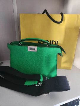 fendi peekaboo iseeu xcross verde