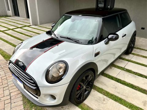MINI COOPER 1.5 TURBO