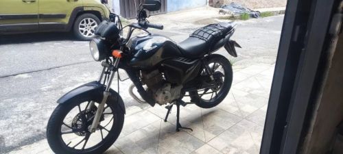 FAN ESI, COMPLETA COM RODAS PE DE GALINHA SISTEMA DE FREIO DA 160, IPVA PAGO 25