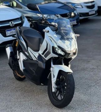 Honda ADV 