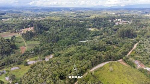 BARRACÃO DE 1.700M² E ÁREA DE TERRENO DE 40.000M² NO TREVO DO ATUBA
