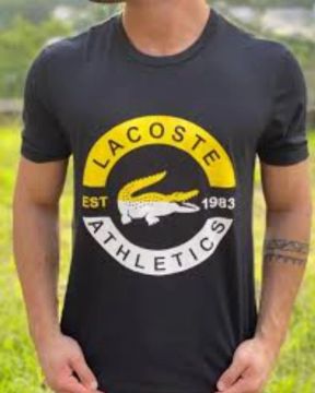 Camiseta Lacoste Preta com Crocodilo