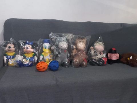 Pelúcias Disney e outros personagens