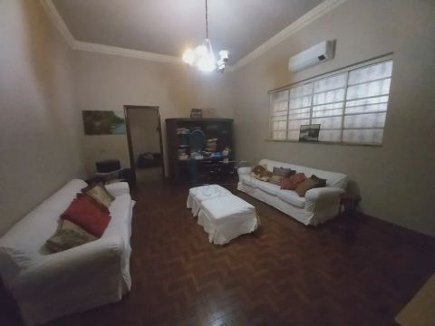Casa de 470m² com edícula para locação e venda - Alto da Boa Vista