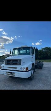 Mercedes Benz 1620