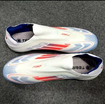 Chuteiras de Futebol Adidas F50 - Tamanho 43 - Novas!