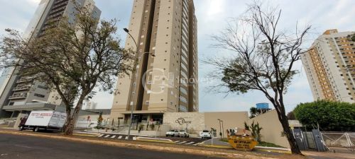 Apartamento de alto padrão com 4 quartos e 2 suítes, 2 salas, 5 banheiros e 3 vagas de gar