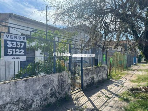 Terreno a venda no bairro Santa Maria Goretti, com 736,00 m².