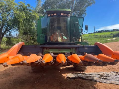 John Deere 1175
