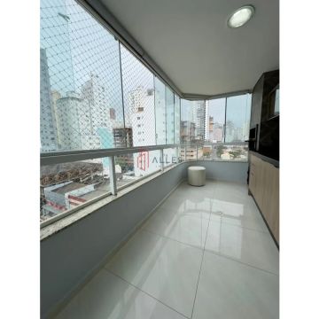 Vende-se apartamento mobiliado no centro de Balneário Camboriú/SC