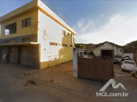 TRÊS CORAÇÕES/MG  [Fração ideal de 1/8 sobre] Terreno Urbano com 1.885,00m² no bairro São 