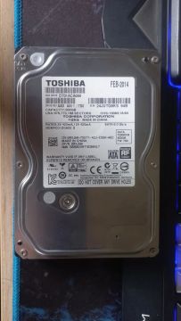 HD 500GB Toshiba DT01ACA050 SATA 6.0 Gb/s
