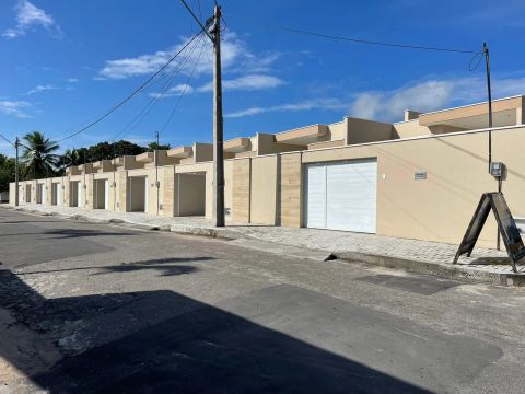 Lindas Casas Com 3 Quartos No Eusebio, Prox A Av. Cicero Sá! Cód. 1CIPKFK