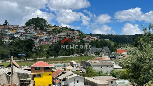 Lote em Rua Davos - Vila Nova Suíça - Campos do Jordão/SP
