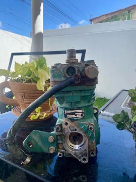 Compressor de ar para VOLVO VM 270, 330, 220