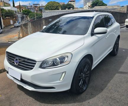 Volvo XC-60 2.0 T5 Dynamic - Ano 2014