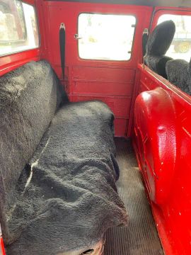 Kombi pick-up cabine dupla relíquia.