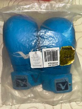 Luvas de Karatê Arawaza - Azul - Tamanho M- Seminovas- WKF APPROVED