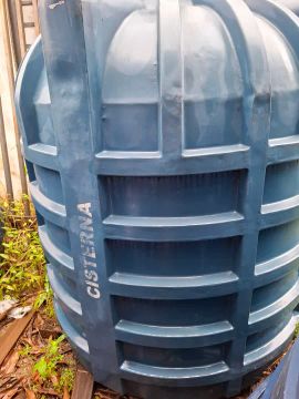 Cisterna de 2350 Litros Bakoftec - Nova