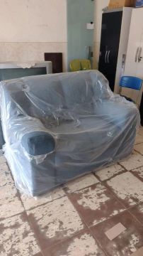 Sofá de 2 lugares Novo de Fábrica 