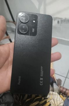 Xiaomi Redmi Note 13 - Preto - 256GB - 8GB RAM