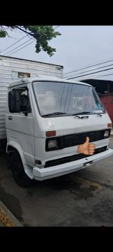 Caminhão VW 8.150