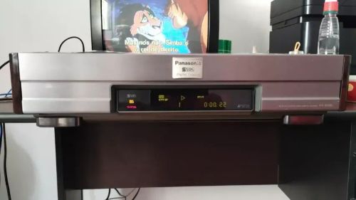Vídeo Cassete Panasonic S-vhs Nvbs50s 10 Cabeças Ler Anuncio